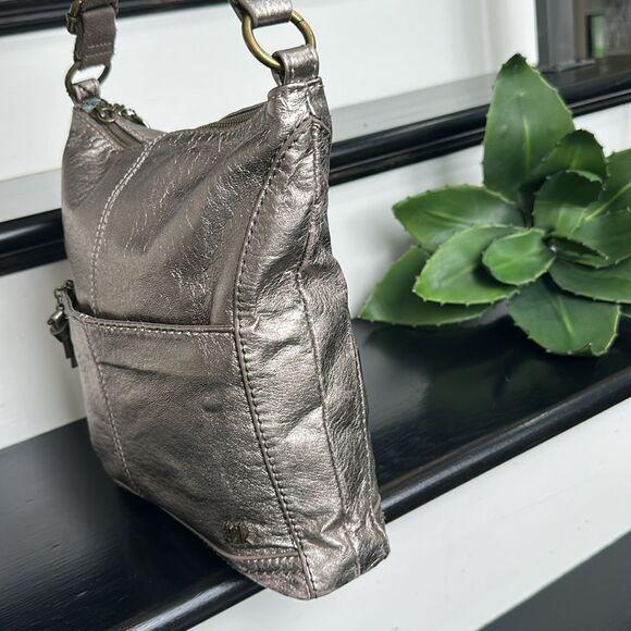 The Sak Genuine Leather Metallic Crossbody Shoulder Bag Purse Adjustable Strap - Picture 7 of 11